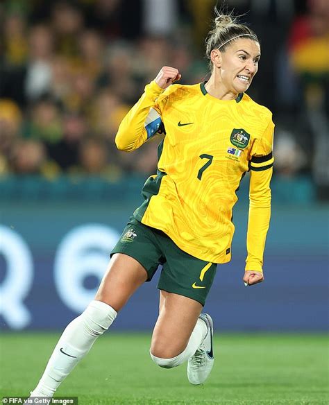 Matildas World Cup star Steph Catley posts emotional message to her dad ...