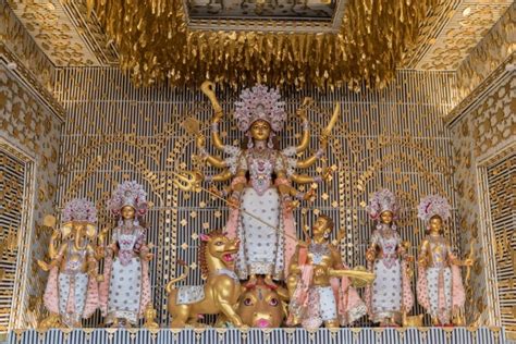 Durga Puja Pandal 2023 - Date, Photo & Decoration