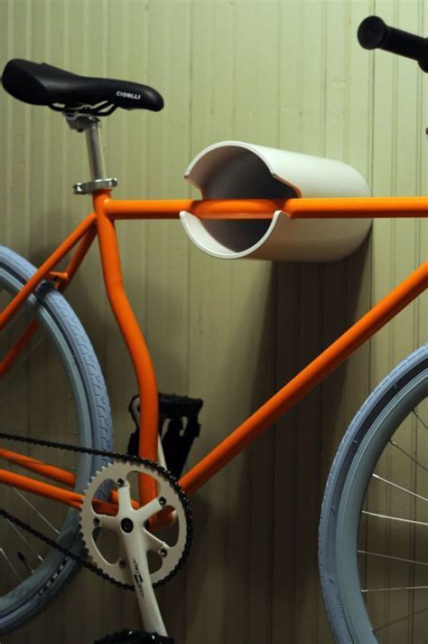 Tips... Ingeniosa idea para guardar tu bicicleta en casa ...