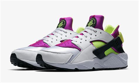 Nike Brings Back The Voltage Purple Hot Lime “Magenta” Huarache Runner ...