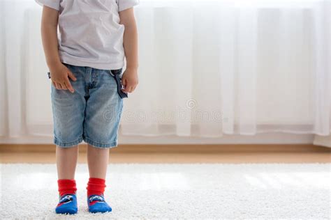 116 Kids Wearing Colorful Socks Stock Photos - Free & Royalty-Free ...