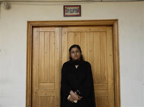 In Pakistan, Female Police Officers Are Rare. This One Quelled A ...