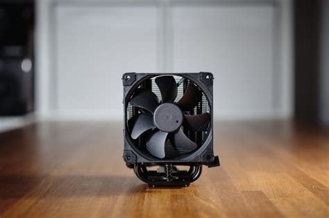 Noctua NH-U9S chromax.black – Small, quiet and very expensive - HWCooling.net