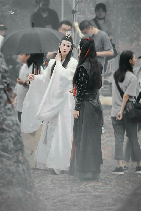 The Untamed behind the scenes Xiao Zhan and Wang Yibo | Personagens bonitos, Filmes, Namorados