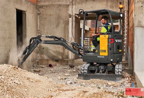 Volvo CE Launches Online Configuration Tool for Electric Equipment — Compact Equipment Magazine