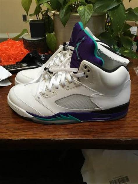 Retro Jordan 5 Grape | Kixify Marketplace