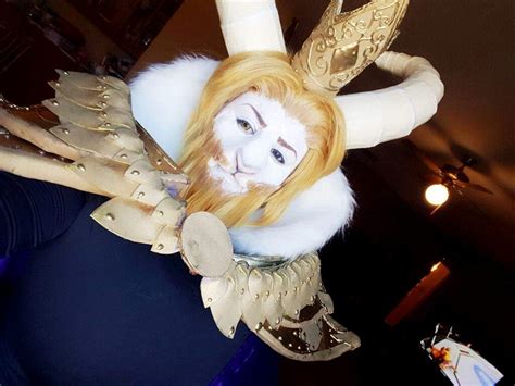 Asgore Dreemurr (WIP) | Cosplay Amino