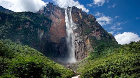 Windows 10 SpotLight Images - Part 18 | Angel falls venezuela, Largest waterfall, Beautiful ...