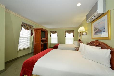 Bar Harbor Grand Hotel — Bar Harbor Hotels — Maine.com