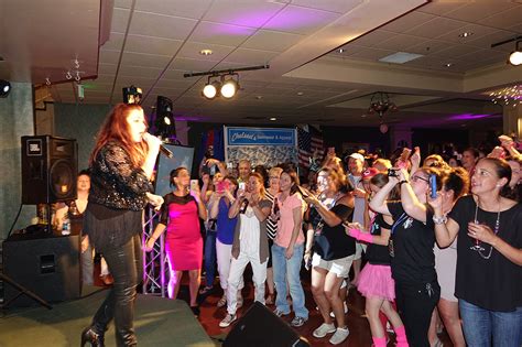 Photos From 99.9 the Q's Ultimate 80's Dance Party Featuring Tiffany ...