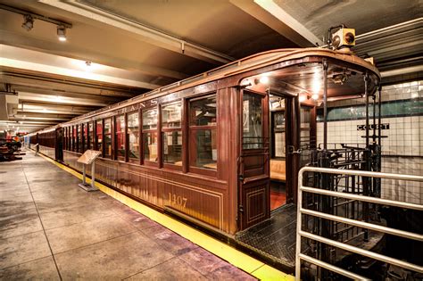 Google Virtual Tour of the New York Transit Museum - NYC