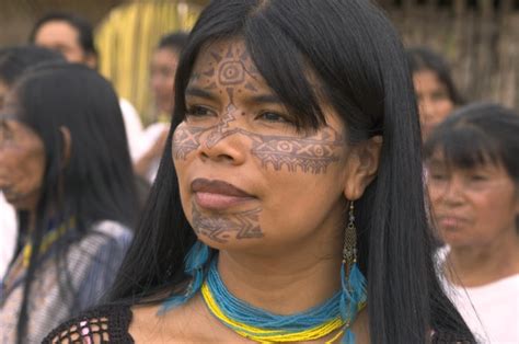 Ecuador: Indigenous women on the frontline | Latin America Bureau