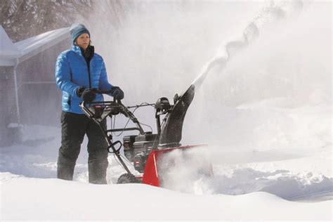 Best Snow Removal Equipment: Residential Snow Blowers & Tractors