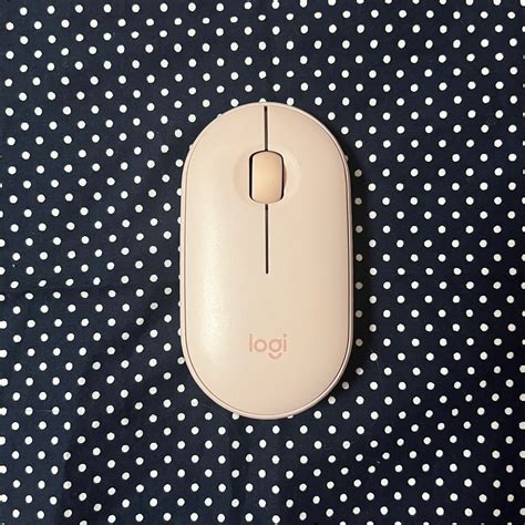 [Like New] Logitech Pebble Wireless Mouse (Bluetooth and USB receiver included) - Rose/Pink ...