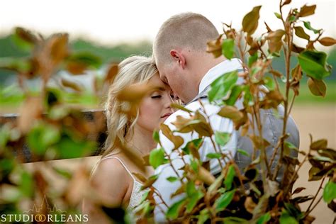 Berry Barn Wedding | New Orleans Photographers