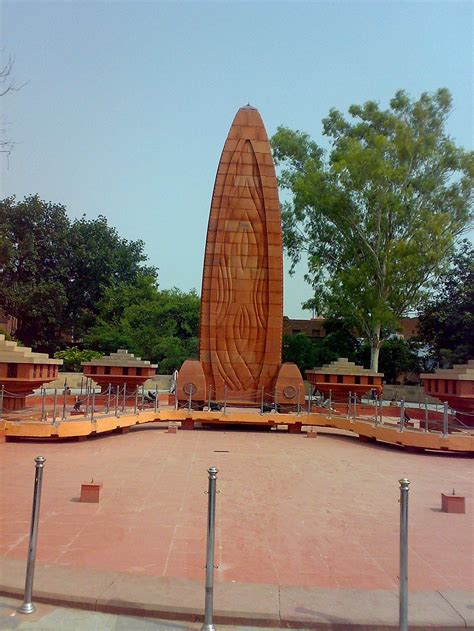 Jallianwala Bagh Amritsar, Images, Timings, History, Well @Holidify