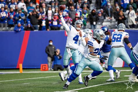 19 December 2021: Views of the Dallas Cowboys during the first half of ...