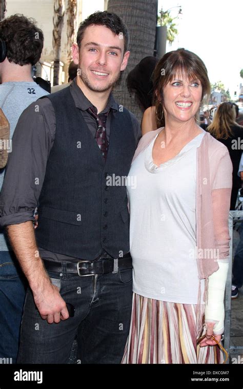 Sean harmon and pam dawber hi-res stock photography and images - Alamy