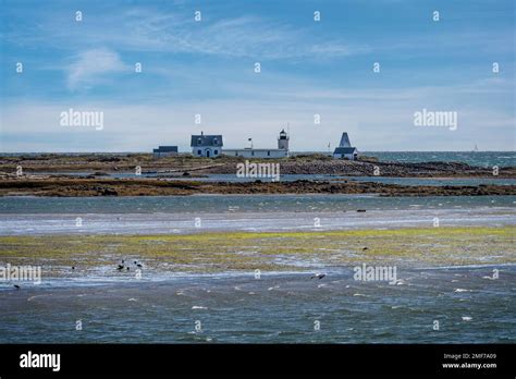 Goat Island lighthouse in Maine Stock Photo - Alamy