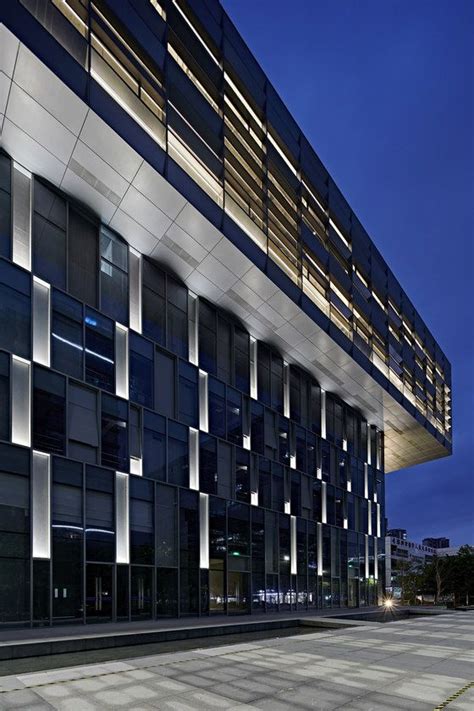 Image result for office lighting facade | Facade lighting, Architectural lighting design ...