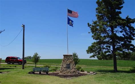 Geographical Center of the United States monument - Lebanon, Kansas ...