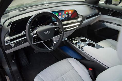 2023 Cadillac Lyriq First Drive Review: A Whole New Ballgame - CNET