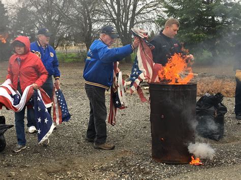 PHOTOS: Flag burning ceremony held in Woodland – Daily Democrat