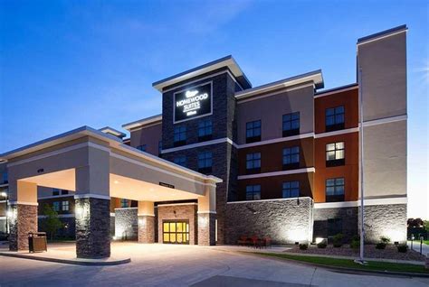 HOMEWOOD SUITES BY HILTON DAVENPORT - Updated 2024 Prices & Hotel Reviews (IA)