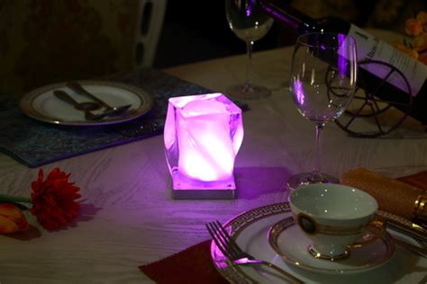 Cordless LED Twist Table Top Lamp - China Cordless LED Table Lamp and Rechargeable LED Lamp