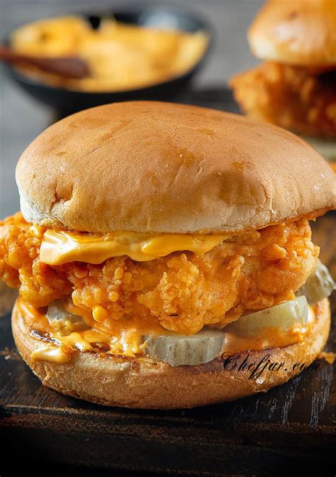 Popeyes-chicken-sandwich-01 | Chefjar