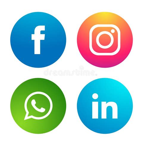 Set of Popular Social Media Logos Icons Instagram Facebook Twitter ...