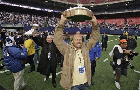 Former Giants linebacker Antonio Pierce retires, joins ESPN - nj.com