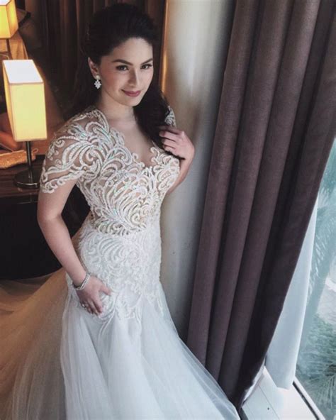 PHOTOS: Pauleen Luna's Stunning Wedding Gown - When In Manila