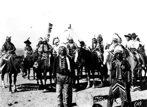 Paiutes dressed in their traditional clothes for a picture in Burns.: | Native american indians ...