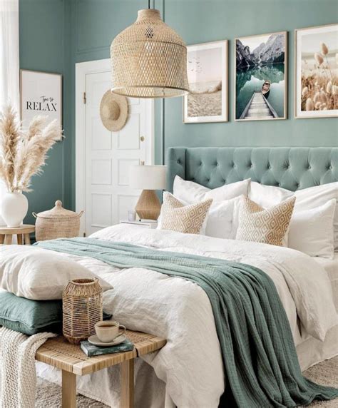 How To Feng Shui Your Bedroom (The Ultimate Guide) - Decoholic