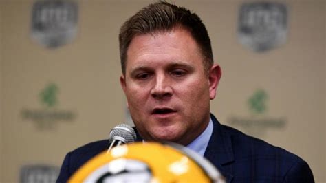 Packers GM Brian Gutekunst keeps ball in Aaron Rodgers' court regarding future: 'All options are ...