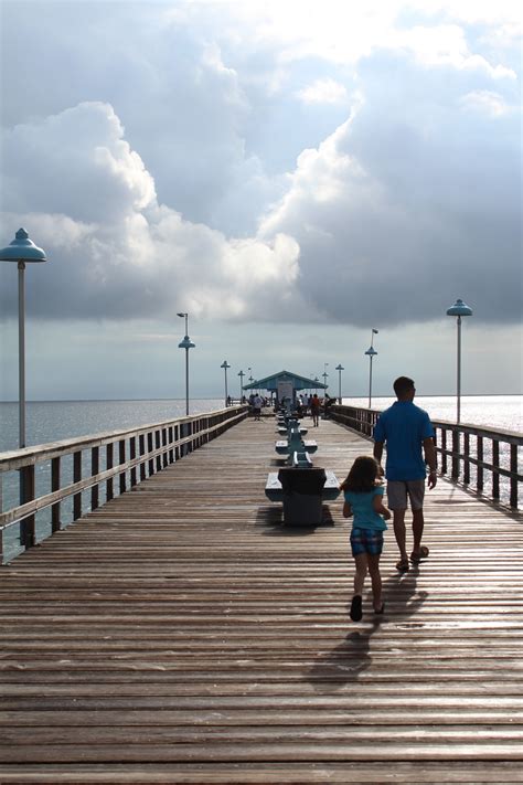 Anglins Fishing Pier, Lauderdale-by-the-Sea Vacation Rentals: house ...