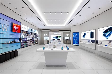 Queue Management deployed at Samsung Store in Paris, Kenya & Spain