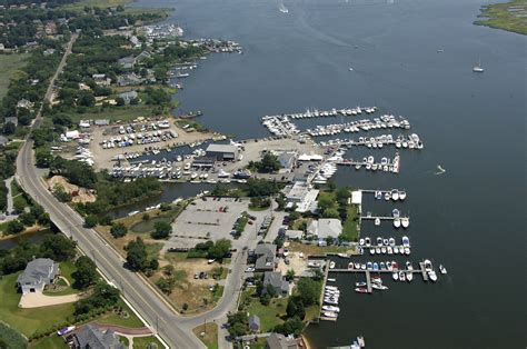 Oakdale Yacht Service in Oakdale, NY, United States - Marina Reviews - Phone Number - Marinas.com