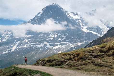 Hiking down to Kleine Scheidegg | Lolo's Extreme Cross Country RV Trips