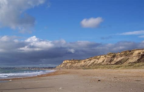 Hengistbury Head Beach (Dorset) | UK Coast Guide