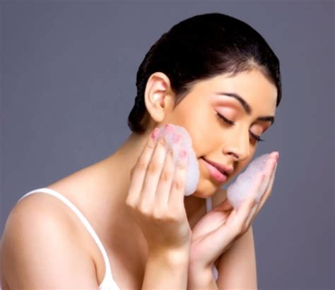 10 Best Soaps For Dry Skin In India