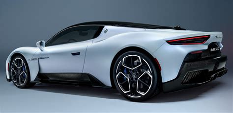 Maserati has introduced the new MC20 sports car | Spare Wheel