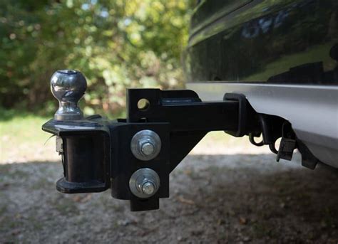 What is a Hitch Stabilizer? How To Quiet A Trailer Hitch - TowStats.com