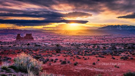 Sunrise in the Utah Desert | Colorful spring sunrise in Arch… | Flickr