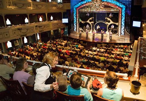 Showboat Branson Belle - Dinner Cruise & Show - Branson Travel Office