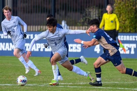 Top 10 NCAA Division 1 Men’s Soccer Colleges - StudBud