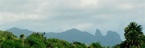 Kalalea Mountain - The World Famous King Kong Peak - Makana Charters