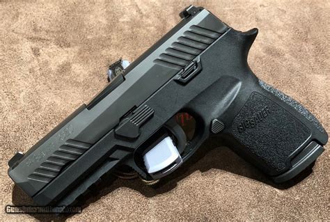 Sig P320 Compact 9mm