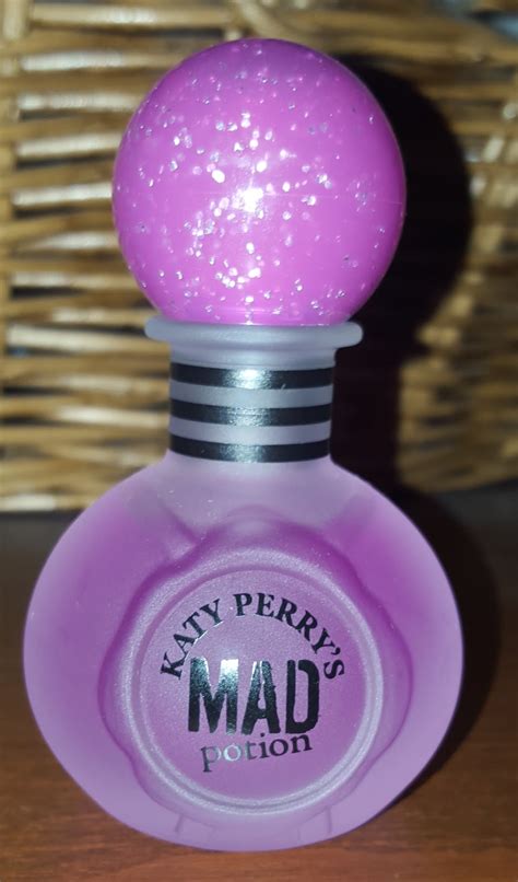 Leopard Lace and Cheesecake: Review: Katy Perry Mad Potion Fragrance*